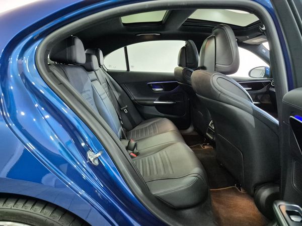 2022-Mercedes-Benz-C-Class-C-200-Auto image:9