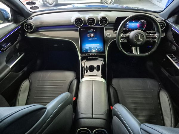 2022-Mercedes-Benz-C-Class-C-200-Auto image:3