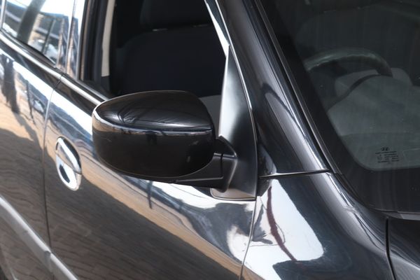 2010-Hyundai-i10-12-GLS image:17