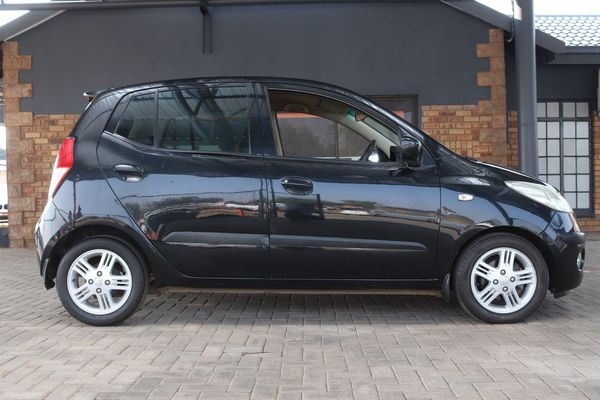 2010-Hyundai-i10-12-GLS image:3
