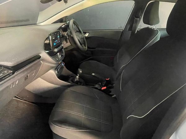 2019-Ford-Fiesta-10-EcoBoost-Trend-5-dr image:2