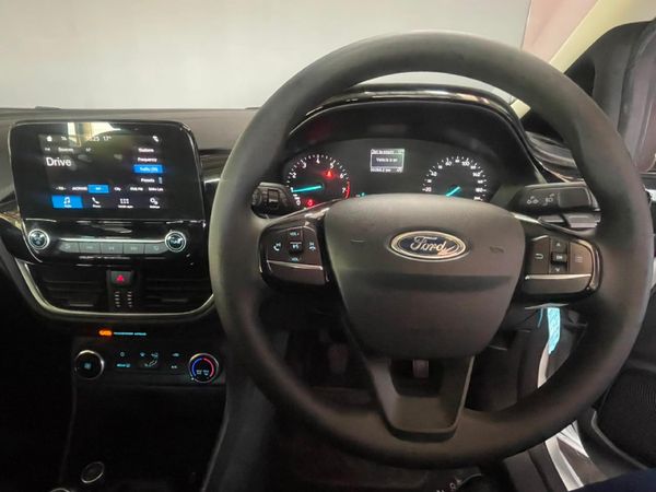 2019-Ford-Fiesta-10-EcoBoost-Trend-5-dr image:3