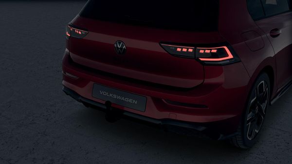 2026-Volkswagen-Golf-14-TSI-R-Line-Auto-110kw image:5