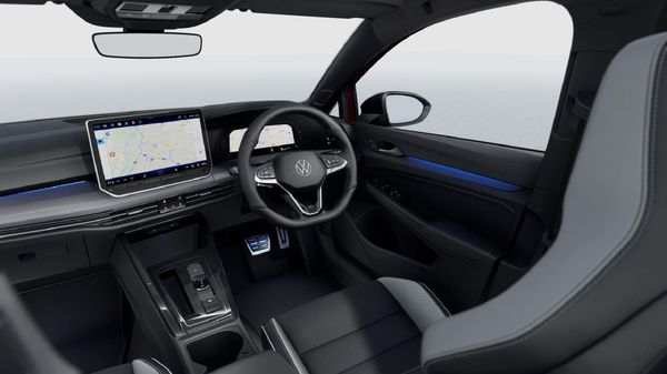 2026-Volkswagen-Golf-14-TSI-R-Line-Auto-110kw image:8