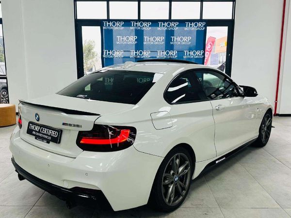 2016-BMW-2-Series-M235i-Coupe-Auto image:3
