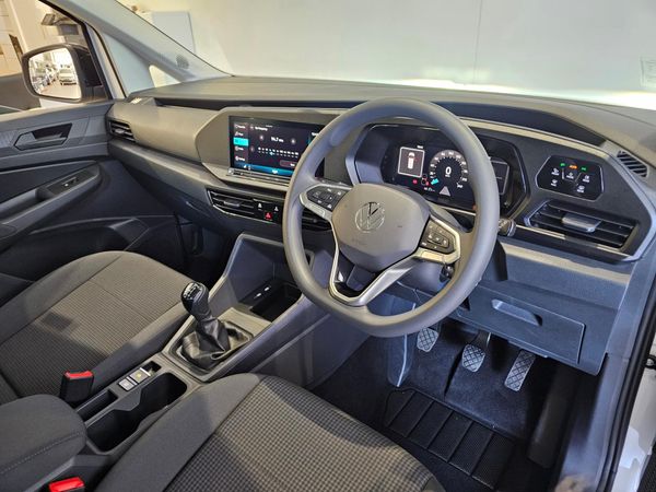 2026-Volkswagen-Caddy-16i image:7