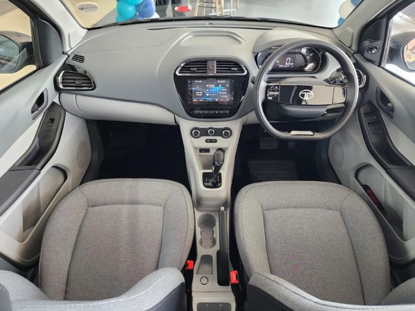 2026-TATA-Tiago-12-XT-Auto image:9