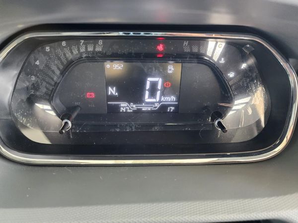 2026-TATA-Tiago-12-XT-Auto image:12