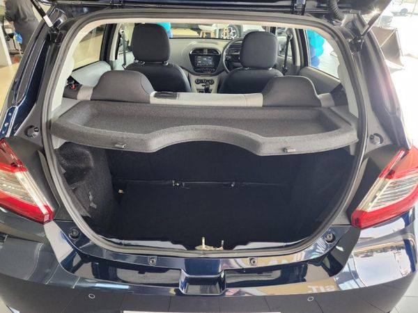 2026-TATA-Tiago-12-XT-Auto image:14