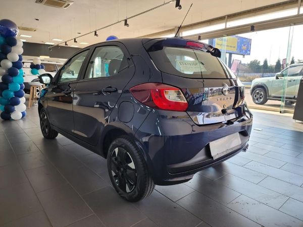 2026-TATA-Tiago-12-XT-Auto image:2