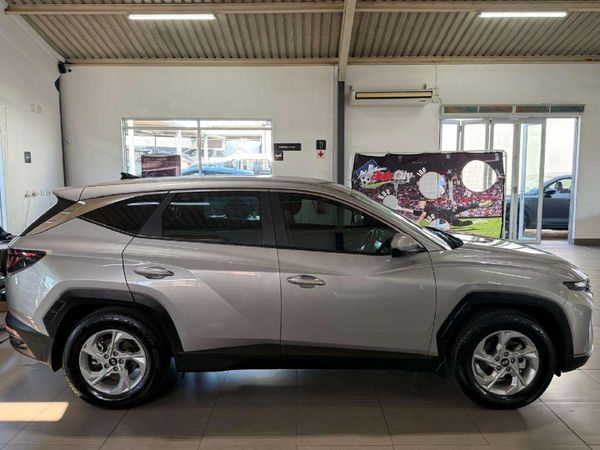 2022-Hyundai-Tucson-20-Premium-Auto image:5