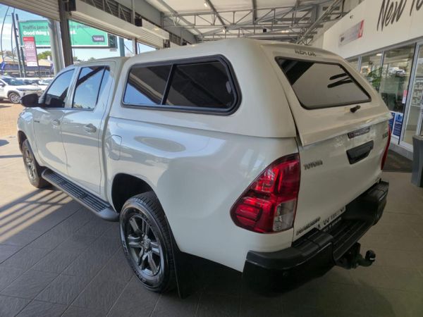 2024-Toyota-Hilux-24-GD-6-Raider-4x4-Double-Cab image:3