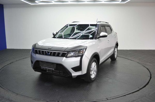 2024-Mahindra-XUV-300-15D-W6 image:13