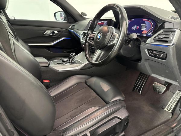 2021-BMW-3-Series-318i-M-Sport image:9