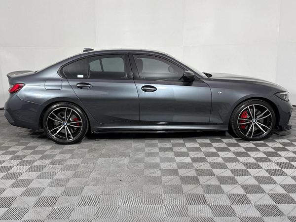 2021-BMW-3-Series-318i-M-Sport image:16