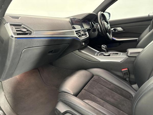 2021-BMW-3-Series-318i-M-Sport image:8