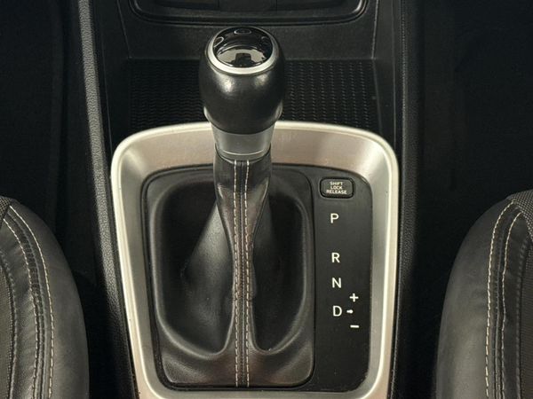 2021-Hyundai-Venue-10-TGDI-Glide-Auto image:10