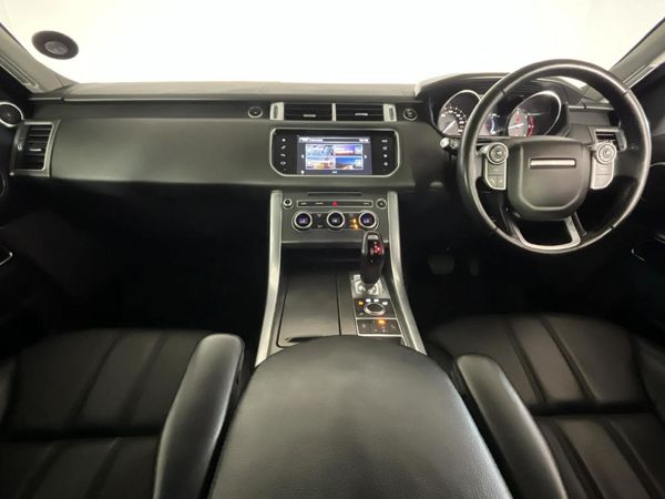 2016-Land-Rover-Range-Rover-Sport-30-SDV6-SE image:1