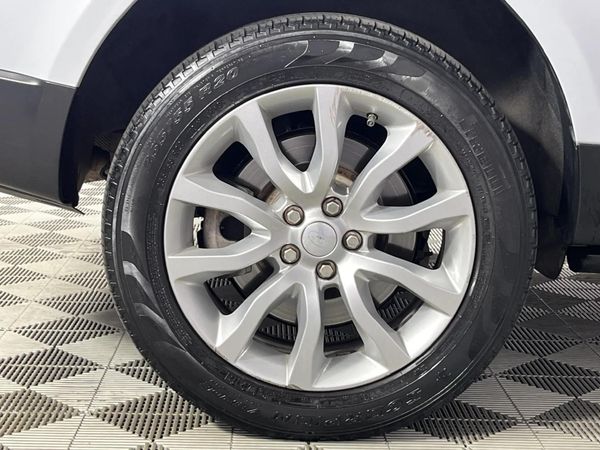 2016-Land-Rover-Range-Rover-Sport-30-SDV6-SE image:7