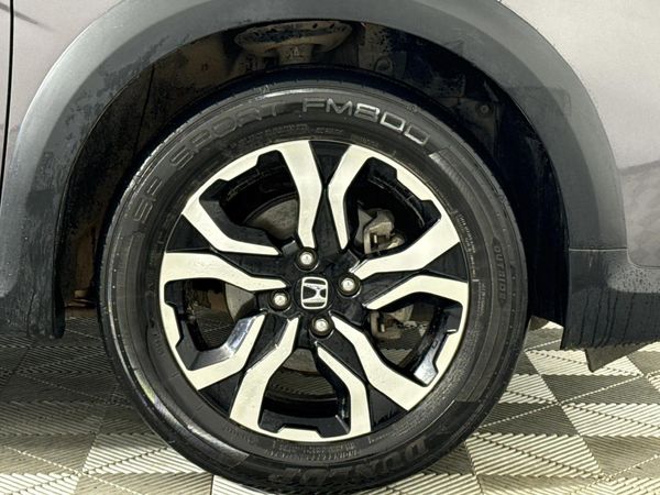 2021-Honda-WR-V-12-Comfort image:2