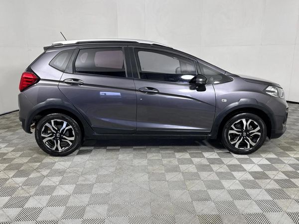 2021-Honda-WR-V-12-Comfort image:7