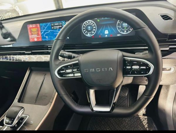 2026-Omoda-C5-15T-Luxury-S image:6