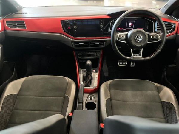 2018-Volkswagen-Polo-20-GTI-Auto-147kW image:9