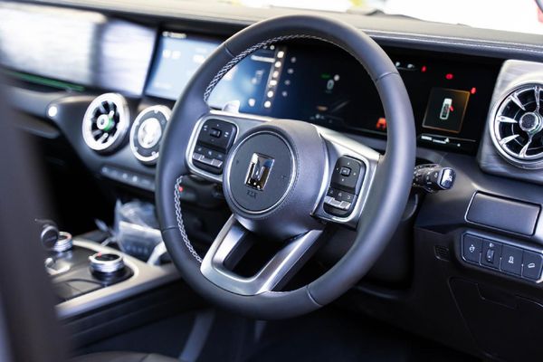 2026-GWM-Tank-300-24TD-Super-Luxury-4x4-Auto image:11