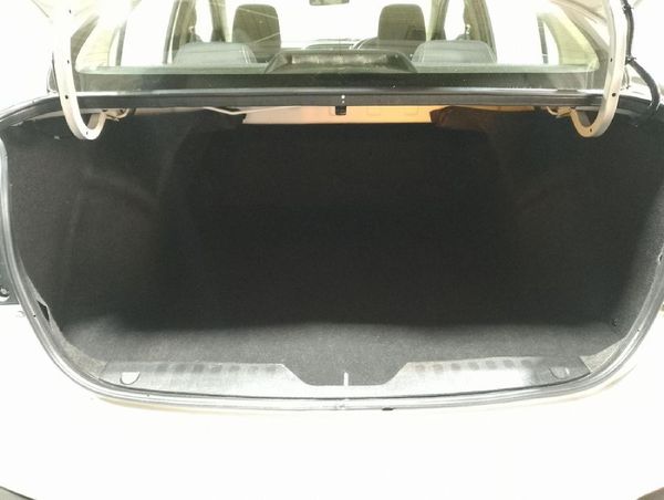 2024-Suzuki-Ciaz-15-GL image:15