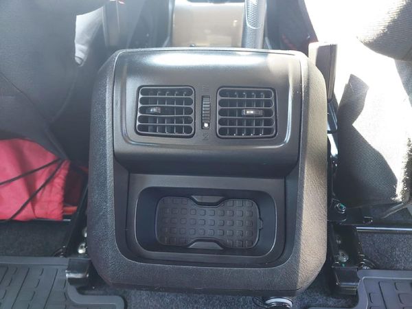 2021-Mahindra-Pik-Up-22-mHawk-S11-4x4-Auto-Double-Cab image:14