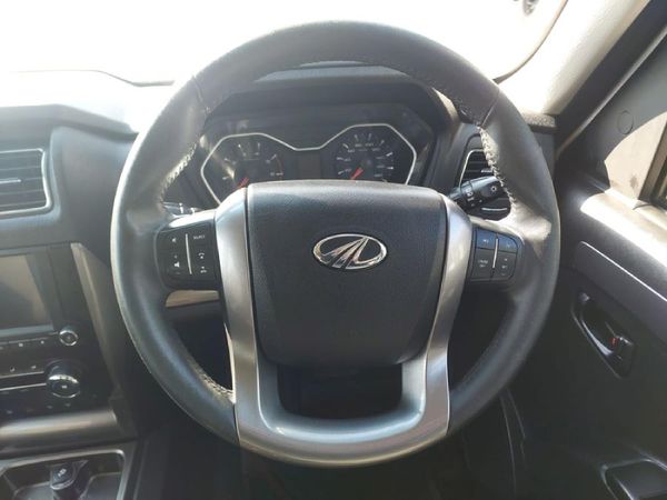 2021-Mahindra-Pik-Up-22-mHawk-S11-4x4-Auto-Double-Cab image:16