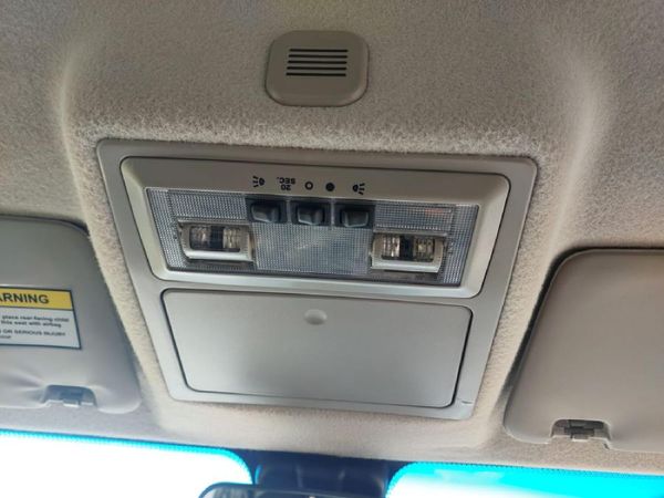 2021-Mahindra-Pik-Up-22-mHawk-S11-4x4-Auto-Double-Cab image:27