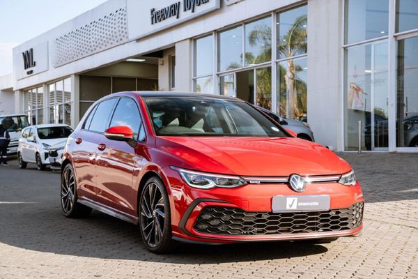 2023-Volkswagen-Golf-8-GTI-20-TSI-Auto image:21