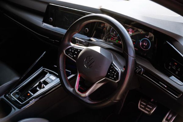 2023-Volkswagen-Golf-8-GTI-20-TSI-Auto image:6