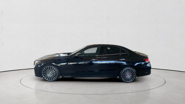2025-Mercedes-Benz-C-Class-C-200-Auto image:3