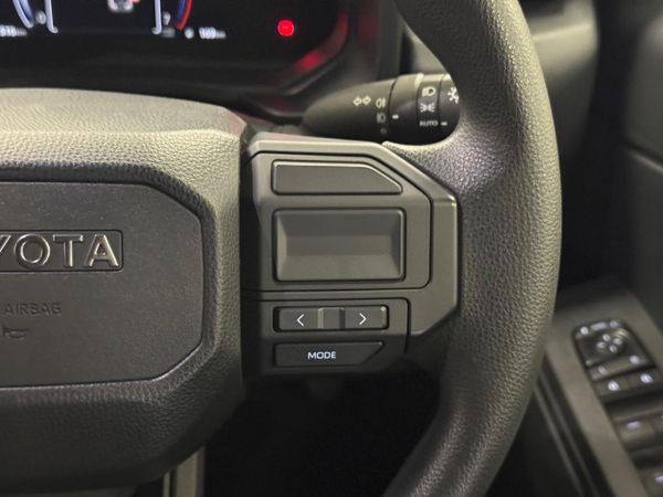 2026-Toyota-Land-Cruiser-FJ-27-GX-Auto image:9
