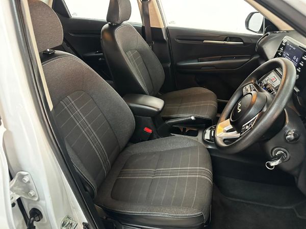 2024-Kia-Sonet-15-LX-Auto image:11