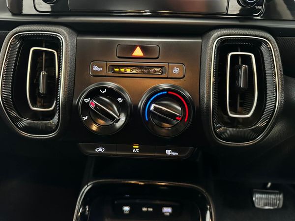 2024-Kia-Sonet-15-LX-Auto image:14