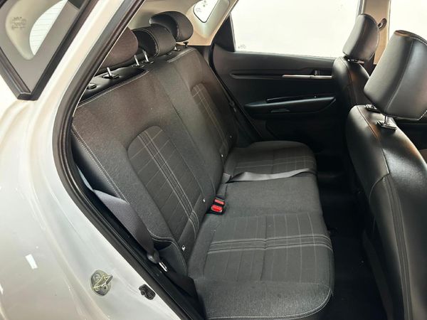 2024-Kia-Sonet-15-LX-Auto image:16