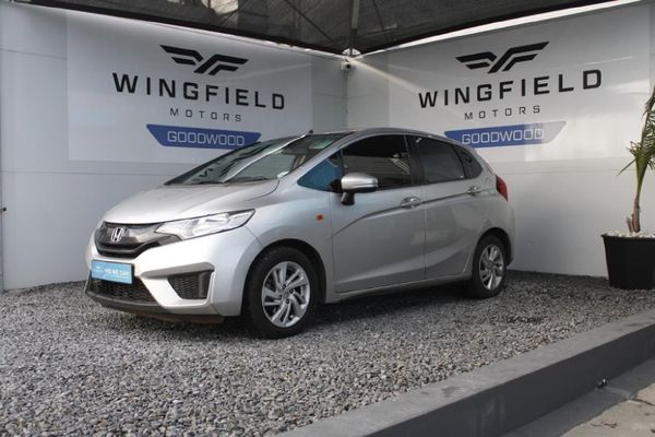 2016-Honda-Jazz-12-Trend image:4