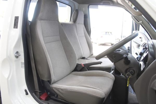 2020-Hyundai-H100-Bakkie-26D image:14