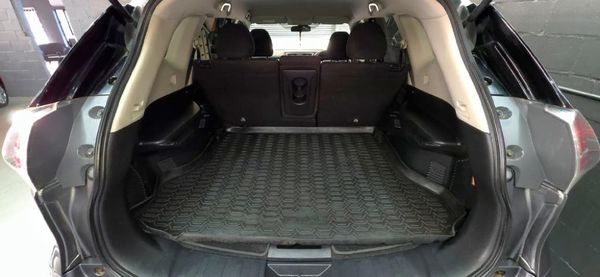 2015-Nissan-X-Trail-25-SE-4x4-Auto image:13
