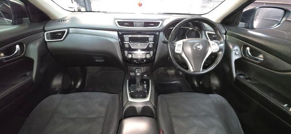 2015-Nissan-X-Trail-25-SE-4x4-Auto image:16
