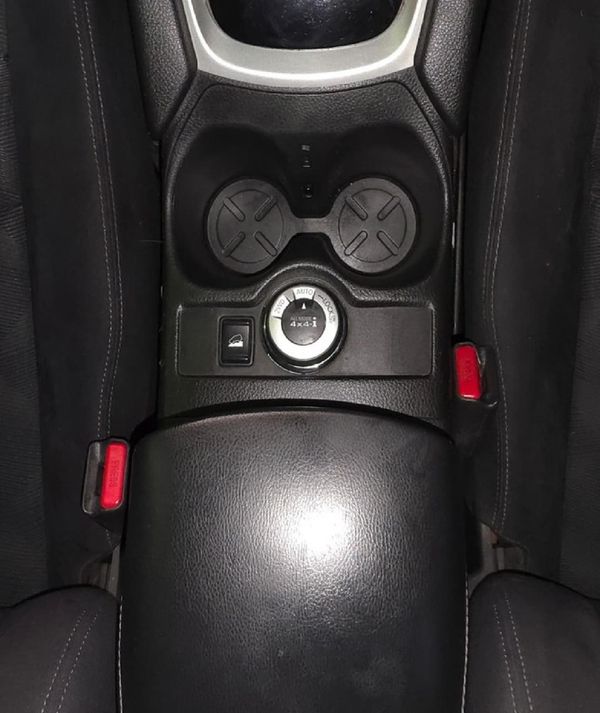2015-Nissan-X-Trail-25-SE-4x4-Auto image:17