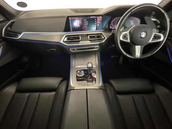 2021-BMW-X5-xDrive30d-M-Sport image:1