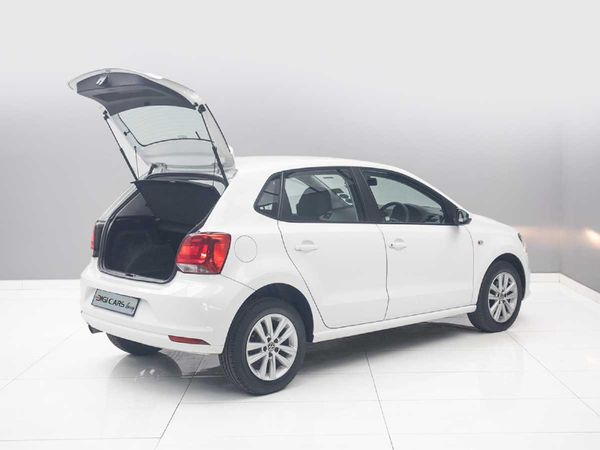 2024-Volkswagen-Polo-Vivo-16-Comfortline-Auto-5-dr image:2