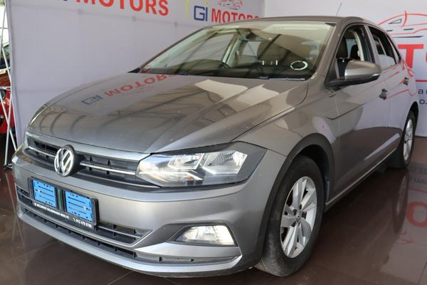 2020-Volkswagen-Polo-10-TSI-Comfortline image:1