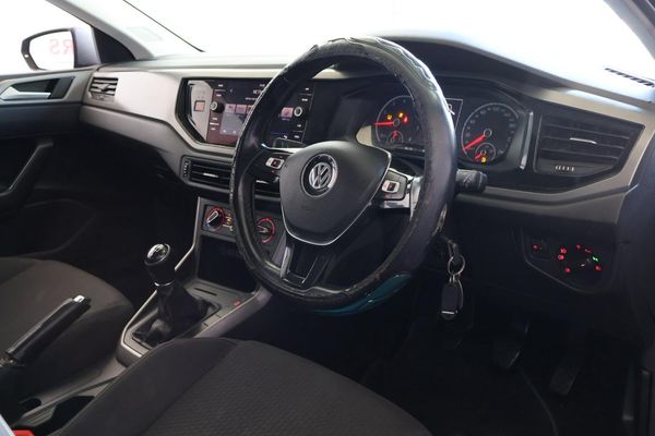 2020-Volkswagen-Polo-10-TSI-Comfortline image:6