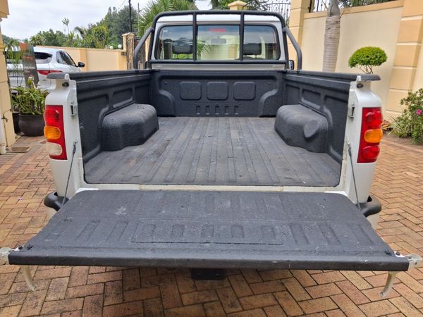 2025-Mahindra-Pik-Up-22-mHawk-S4-Single-Cab image:7