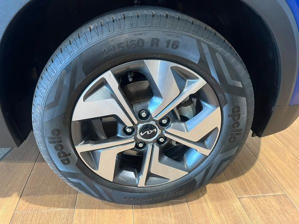 2022-Kia-Sonet-15-EX image:22